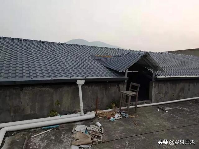 農(nóng)村自建房坡屋頂，用琉璃瓦還是樹脂瓦？看看內(nèi)行人的經(jīng)驗(yàn)分享